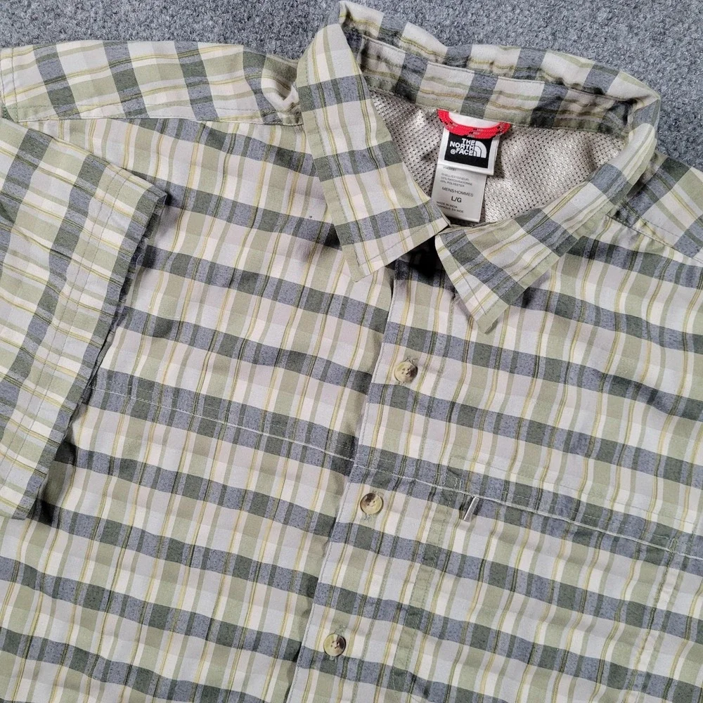 The North‎ Face Shirt Mens Large Plaid Short Sleeve Button Front Hiking